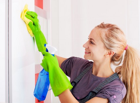 Professional upholstery cleaning for a sofa in a Fulham home