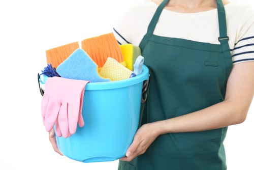 Professional patio cleaning for Fulham gardens and courtyards