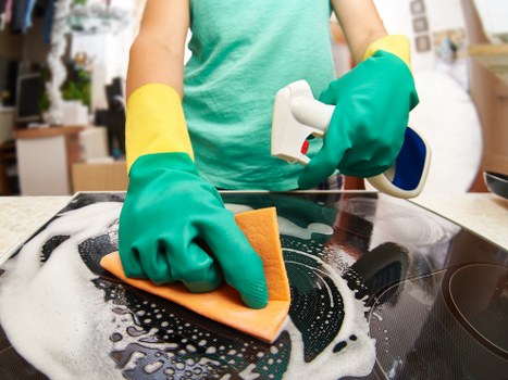 Local cleaning team servicing a business property in Fulham
